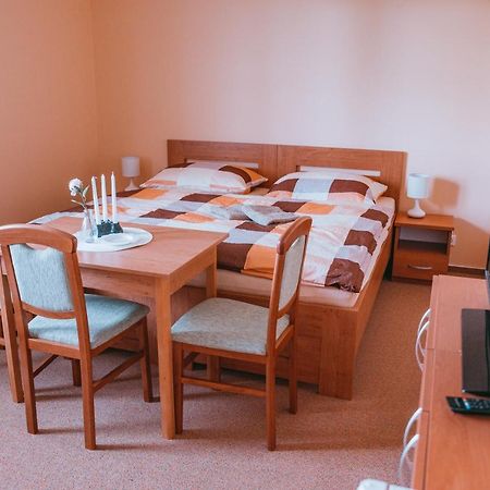 Pension V Lukach Dlouha Ves Ngoại thất bức ảnh